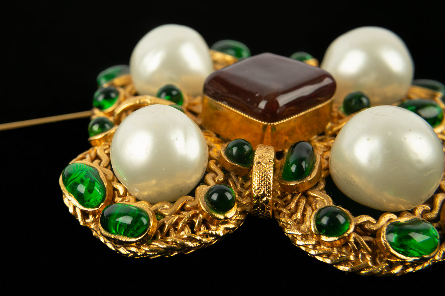 Collier croix Chanel 1994