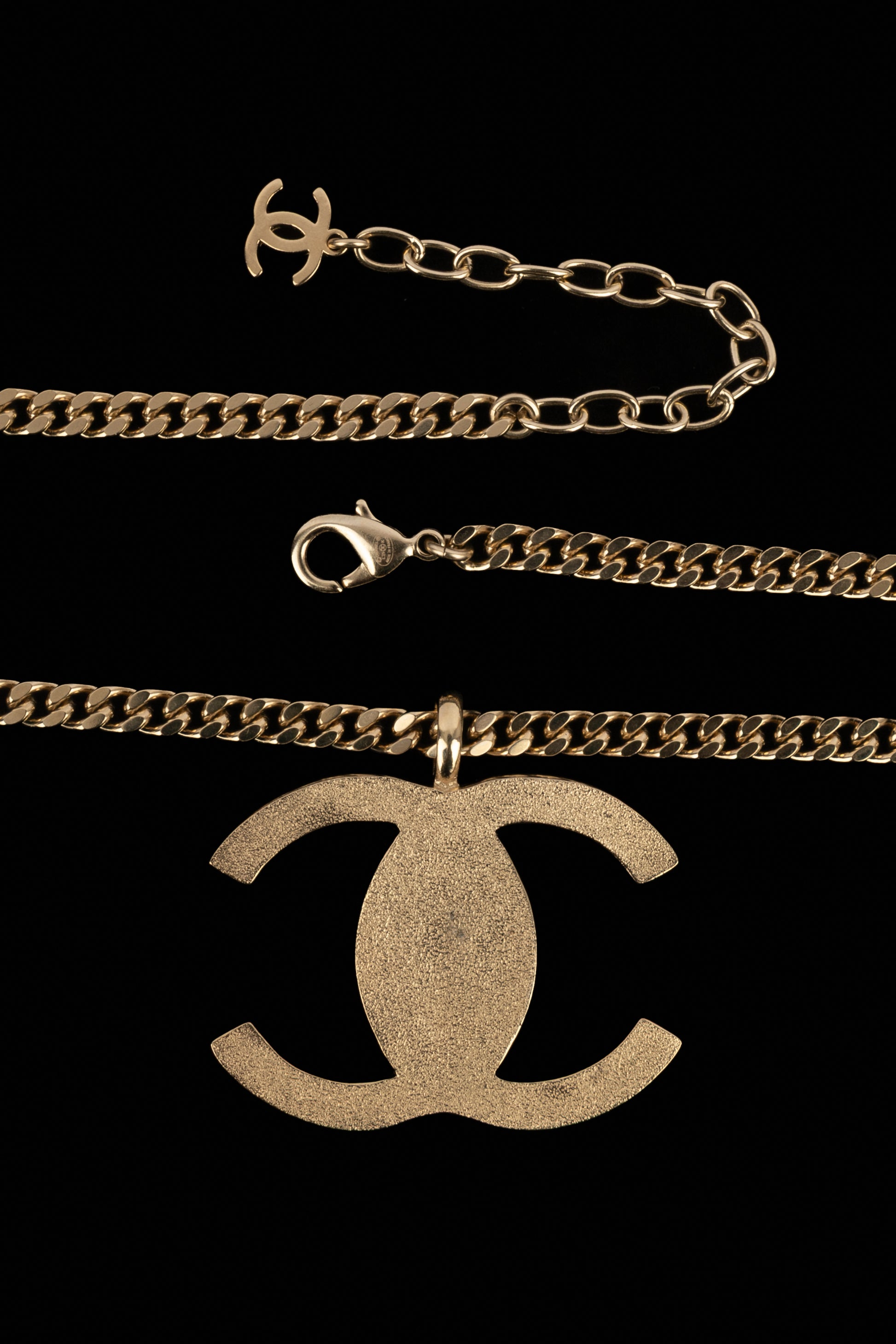 Collier cc Chanel 2022