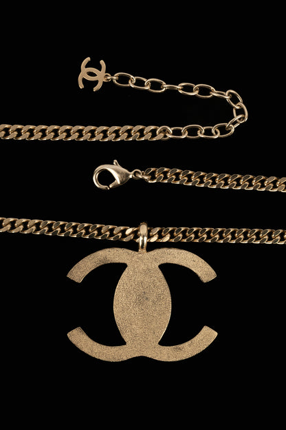 Collier cc Chanel 2022