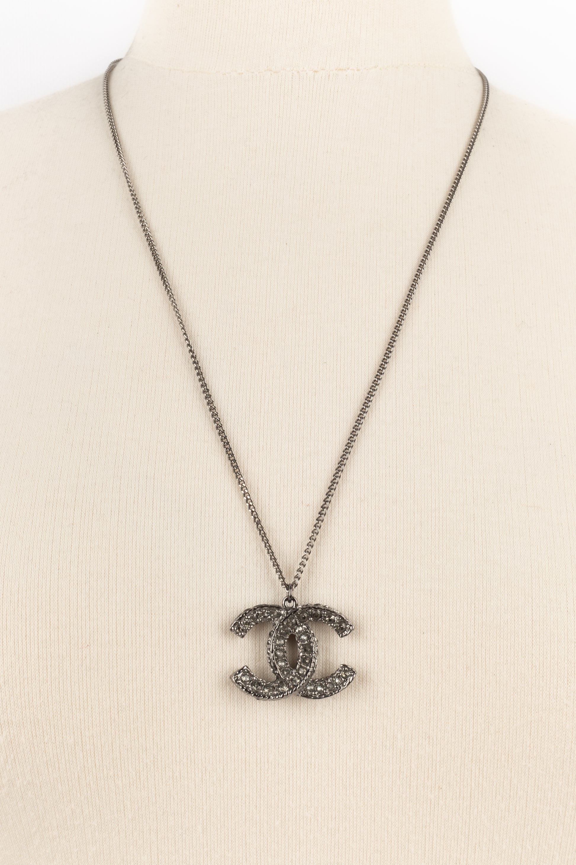 Collier cc Chanel