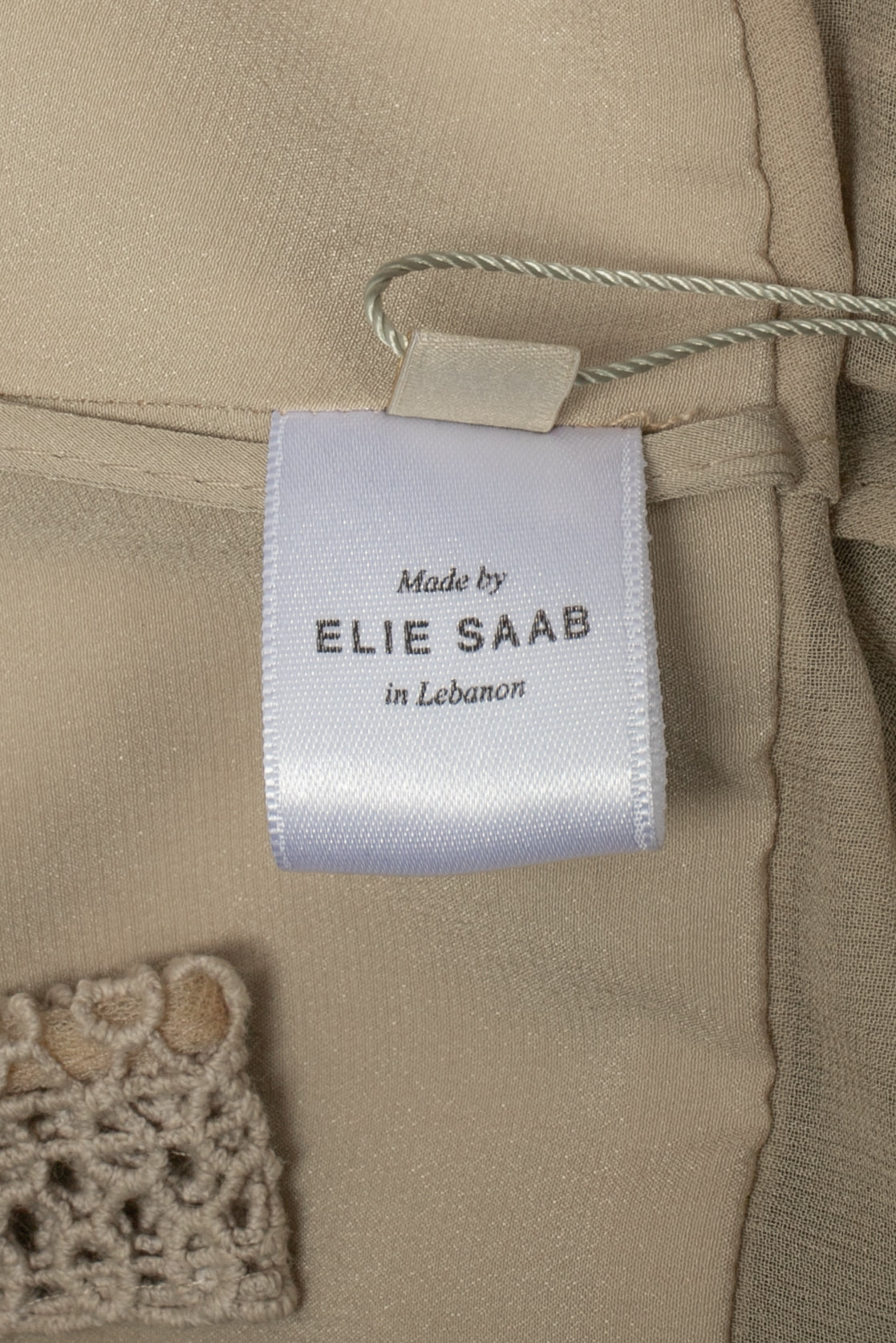 Robe brodée Elie Saab Printemps 2025