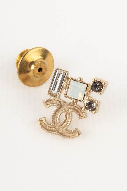 Broche  pins cc Chanel