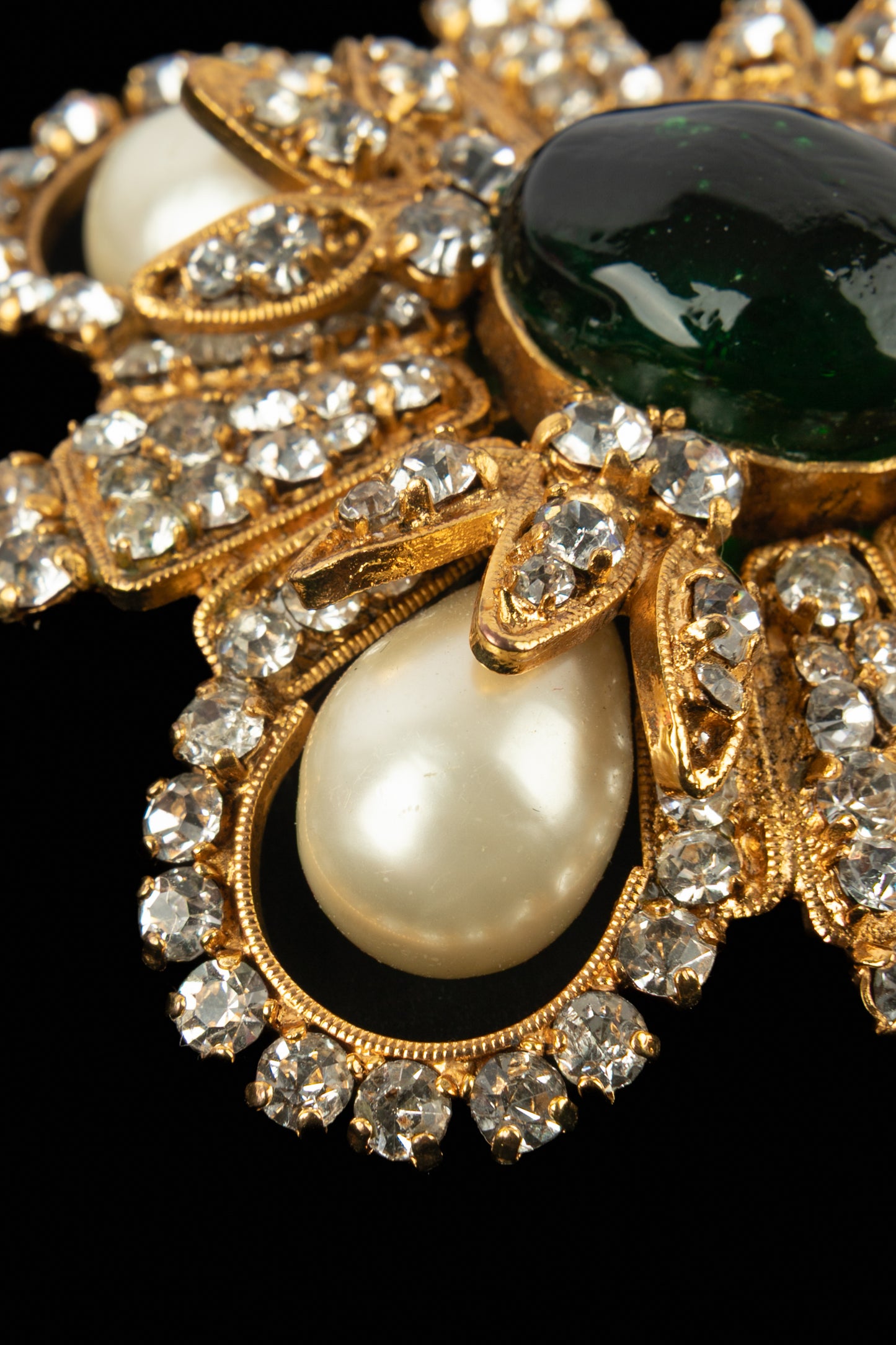 Broche Chanel 1990's