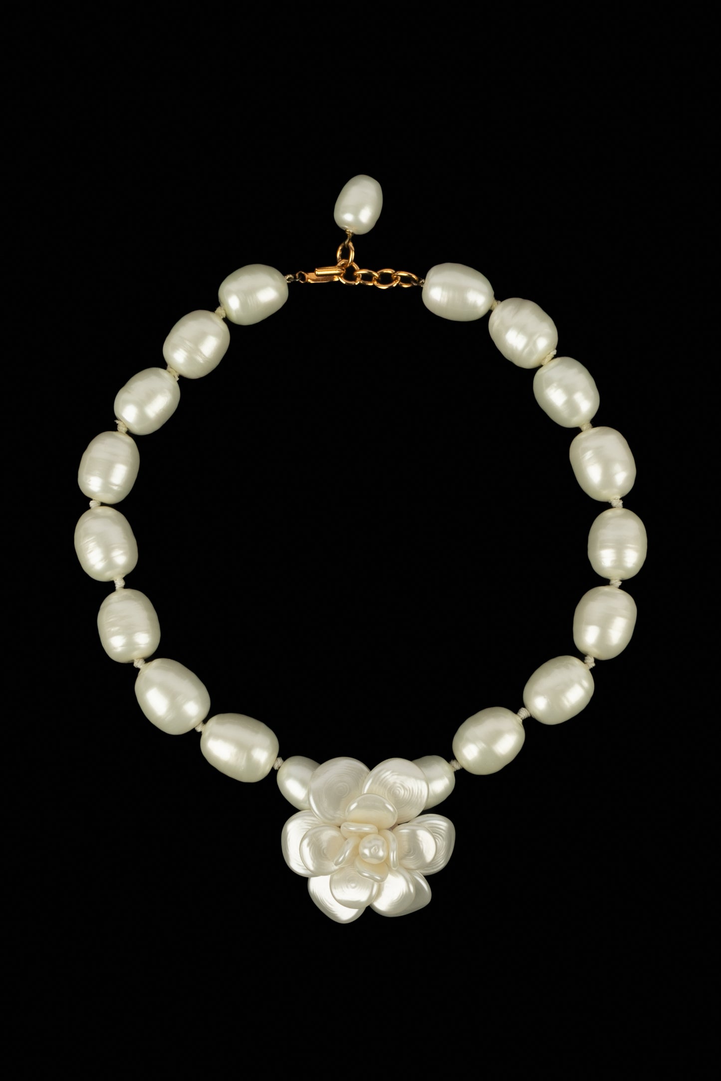 Collier camélia Chanel 1998