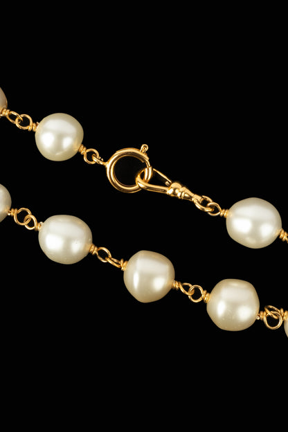 Collier de perles Chanel 