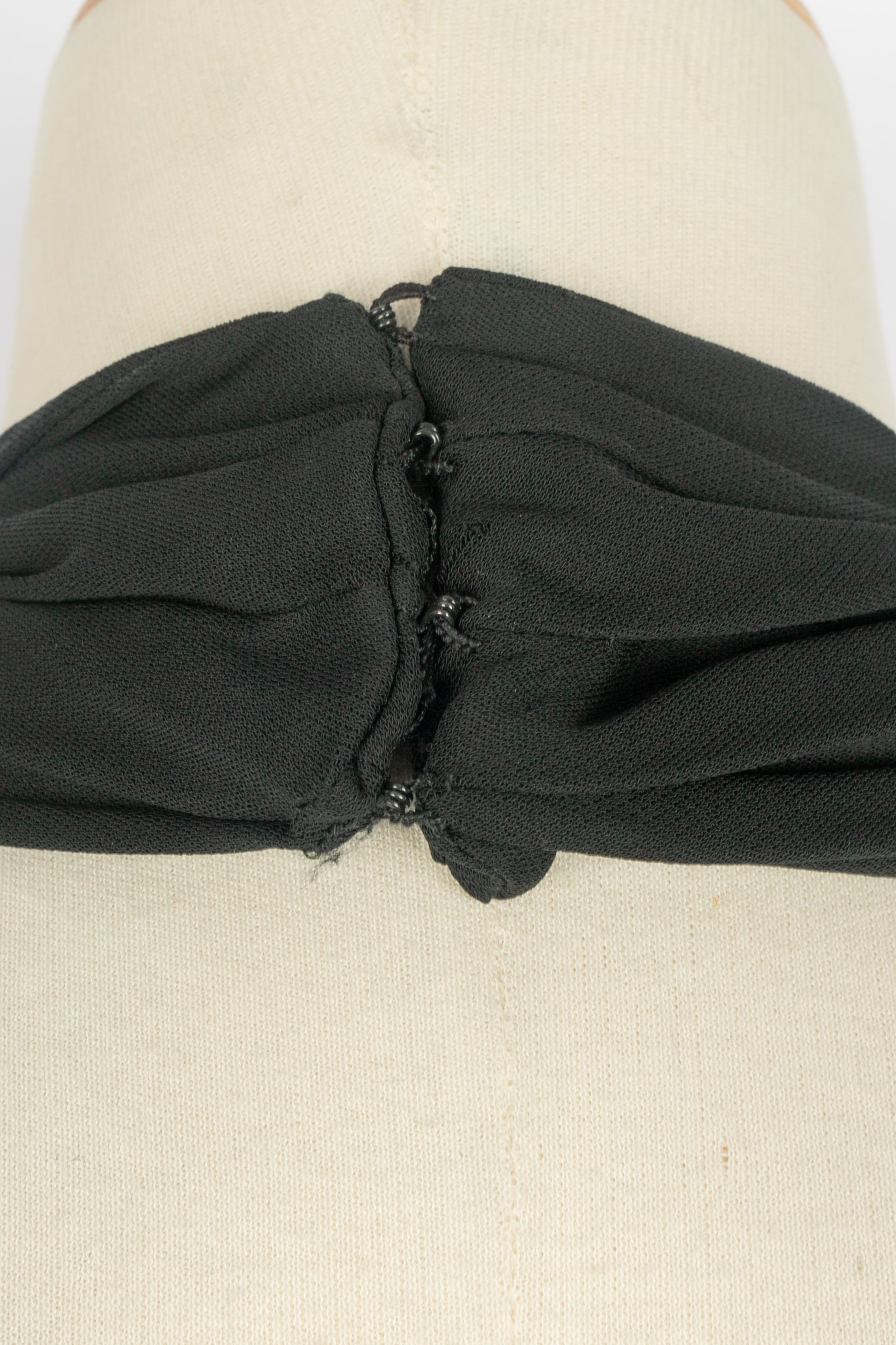 Robe dos nu Alexander McQueen