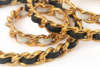 Boucles d'oreilles créoles Chanel 1993