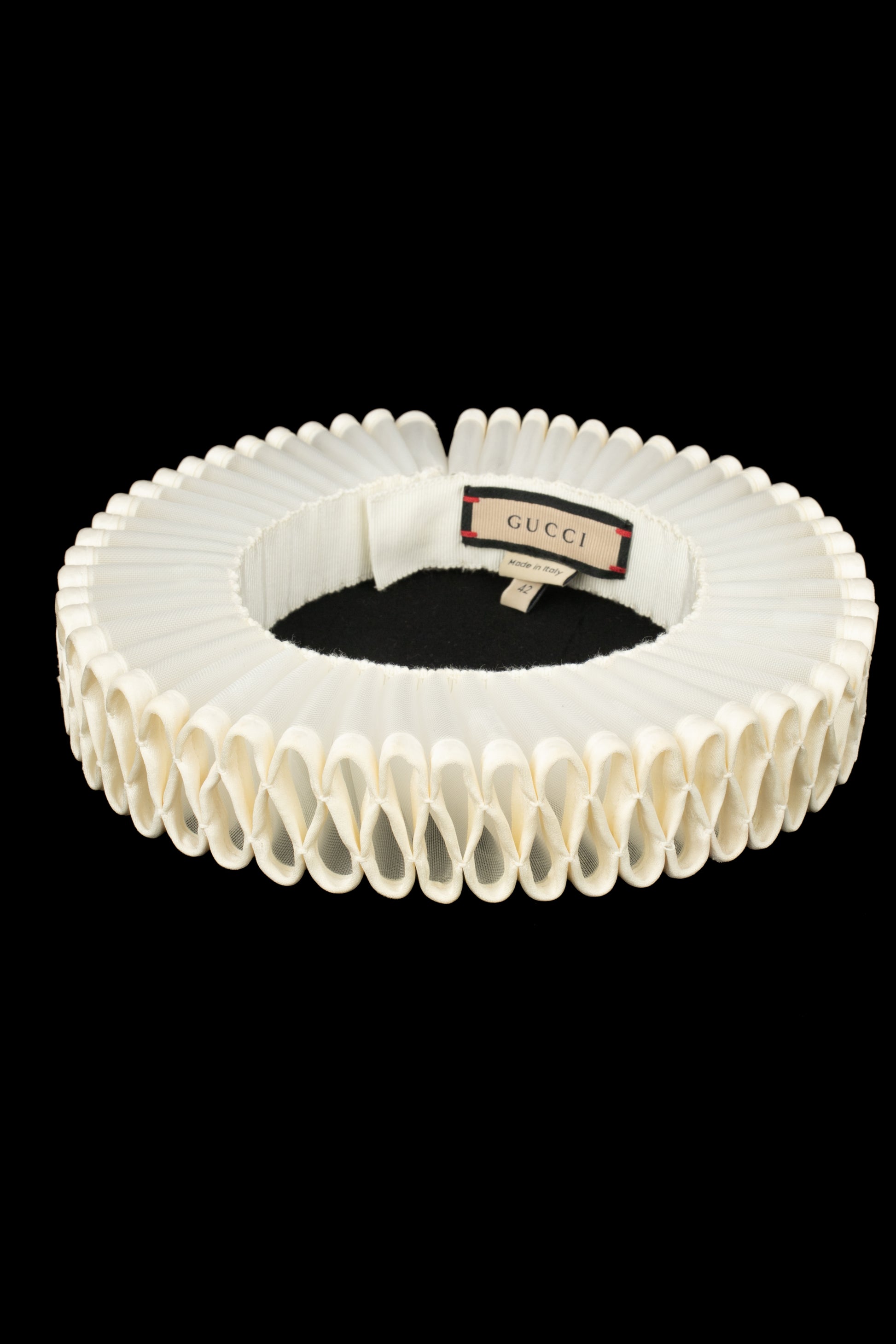 Collier fraise Gucci Resort 2023