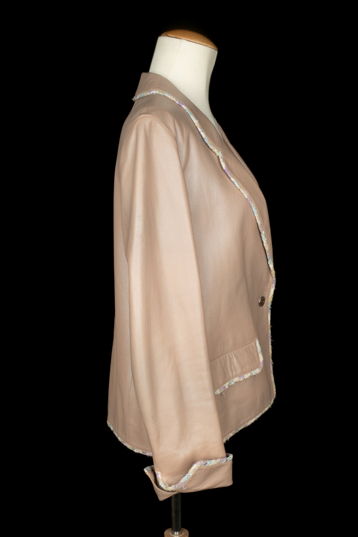 Veste en cuir Chanel Printemps 2005