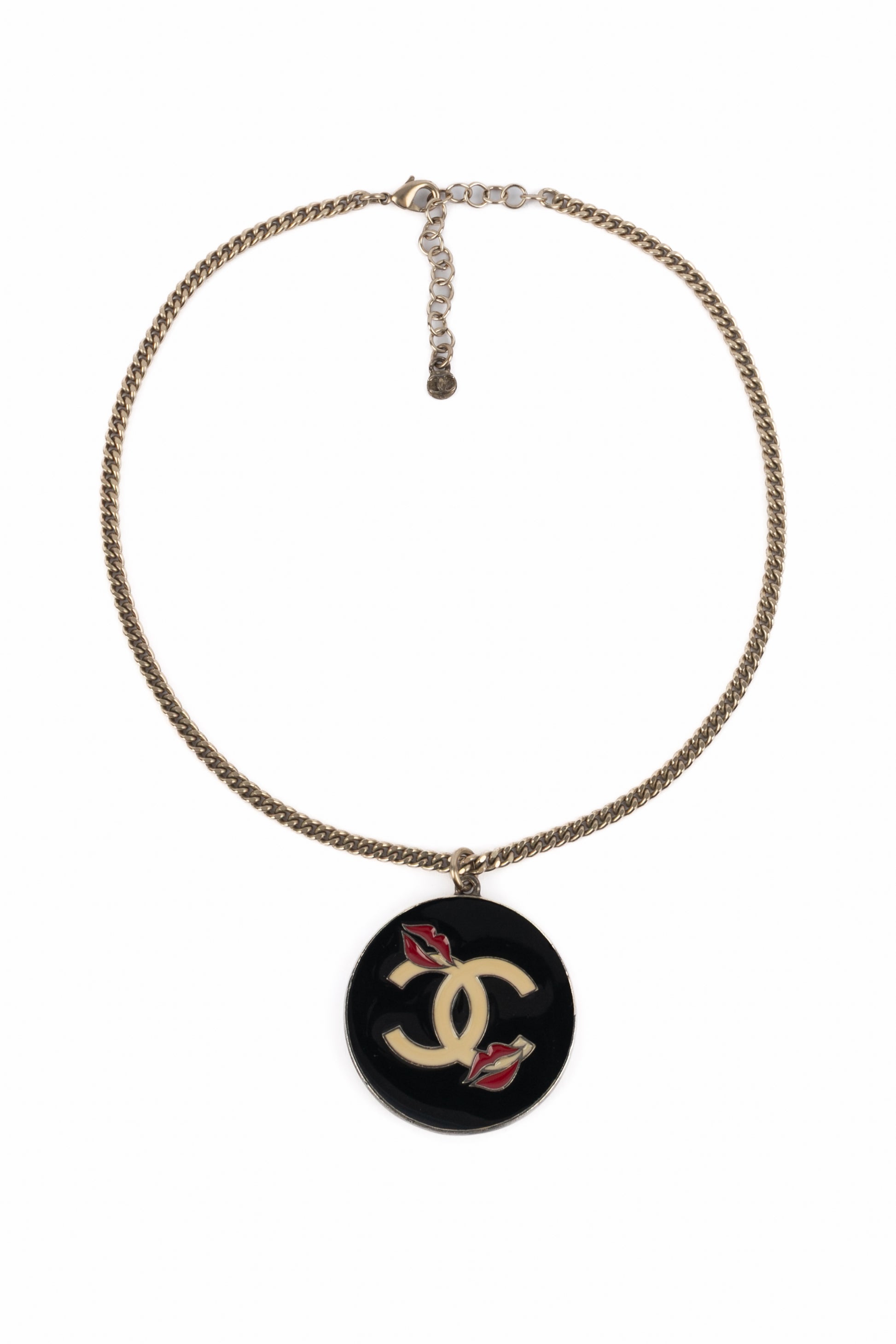 Collier pendentif Chanel 2004