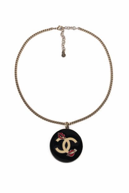 Collier pendentif Chanel 2004