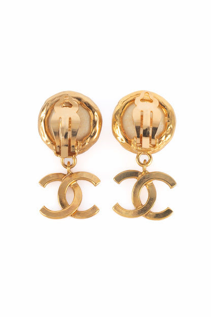 Boucles d'oreilles cc Chanel Automne 1995