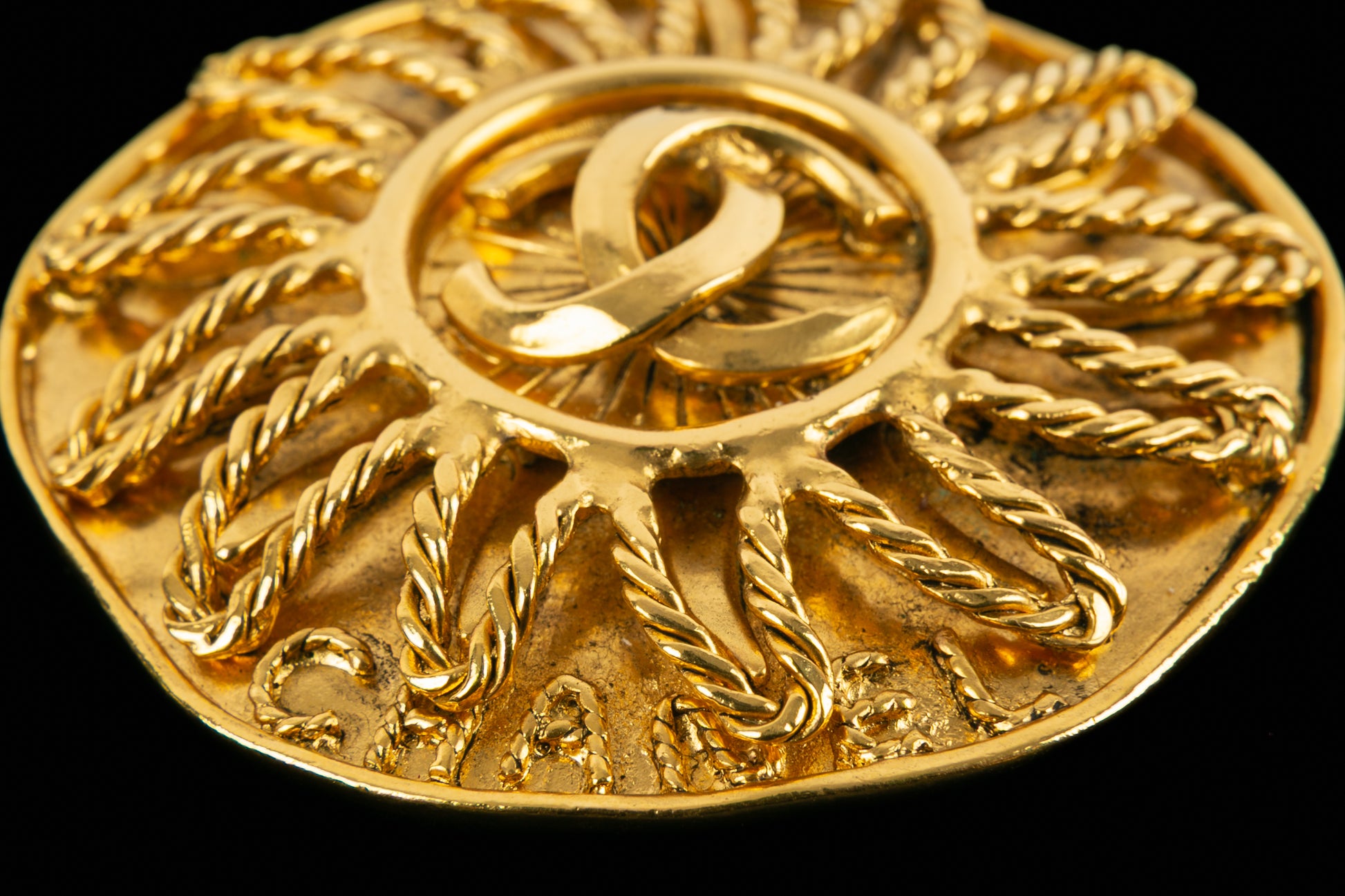 Broche Chanel Hiver 1994