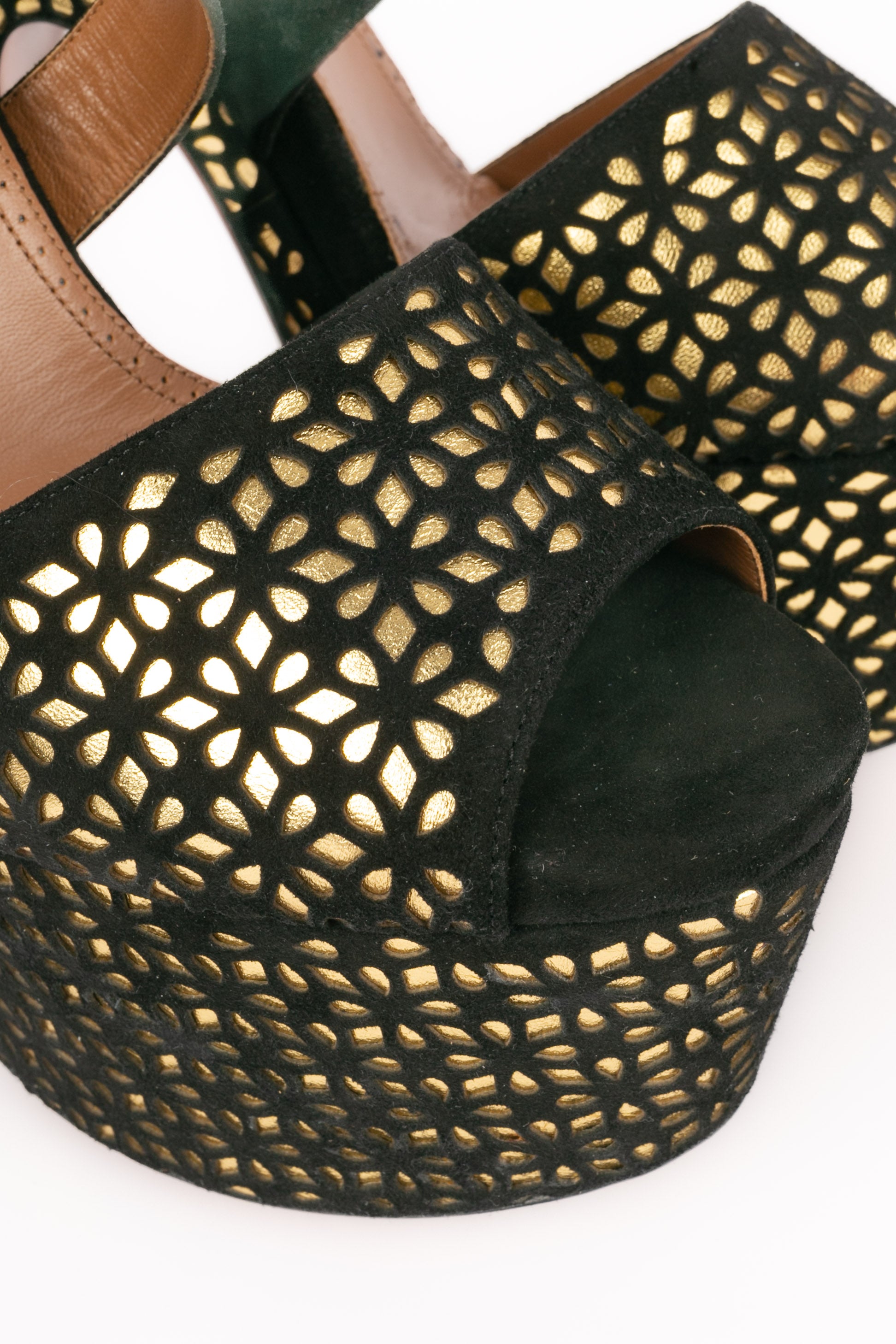 Escarpins en cuir Alaïa 