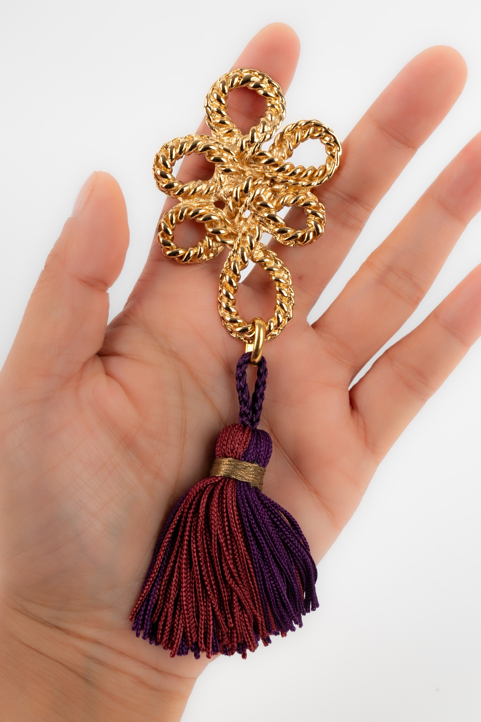 Broche pendentif Yves Saint Laurent Printemps 1993