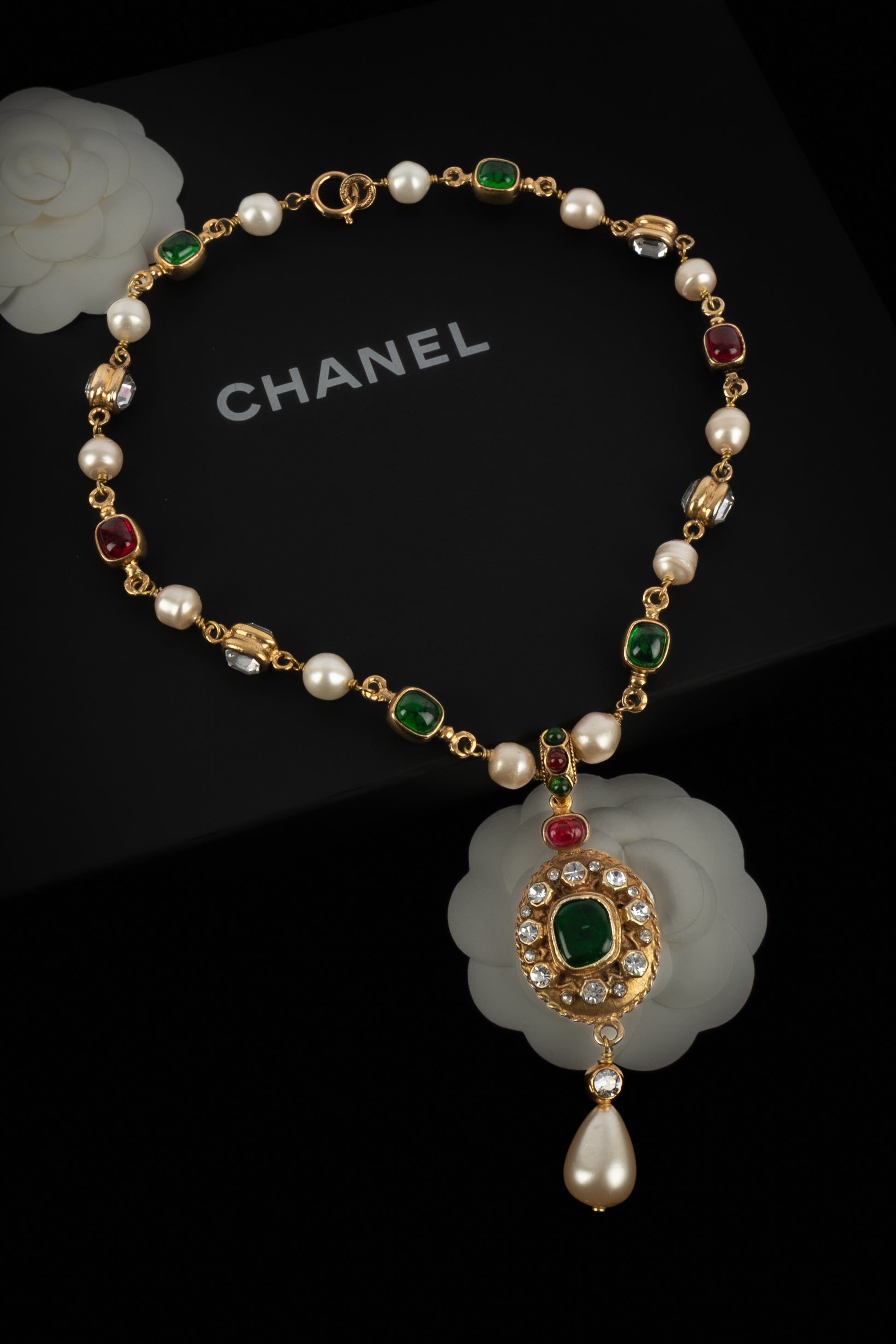 Collier byzantin Chanel 1985's