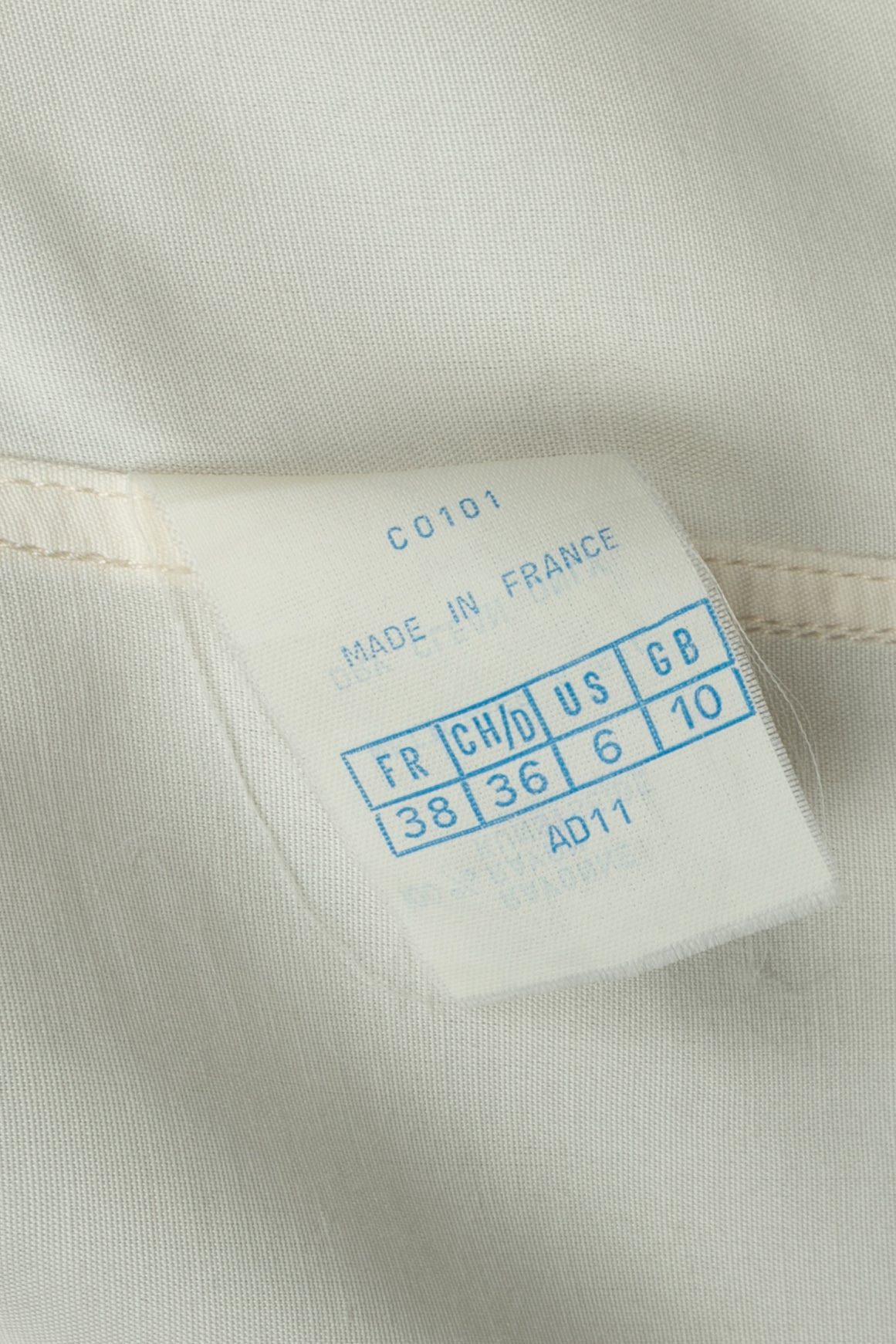 Longue veste blanche Alaïa 1985's