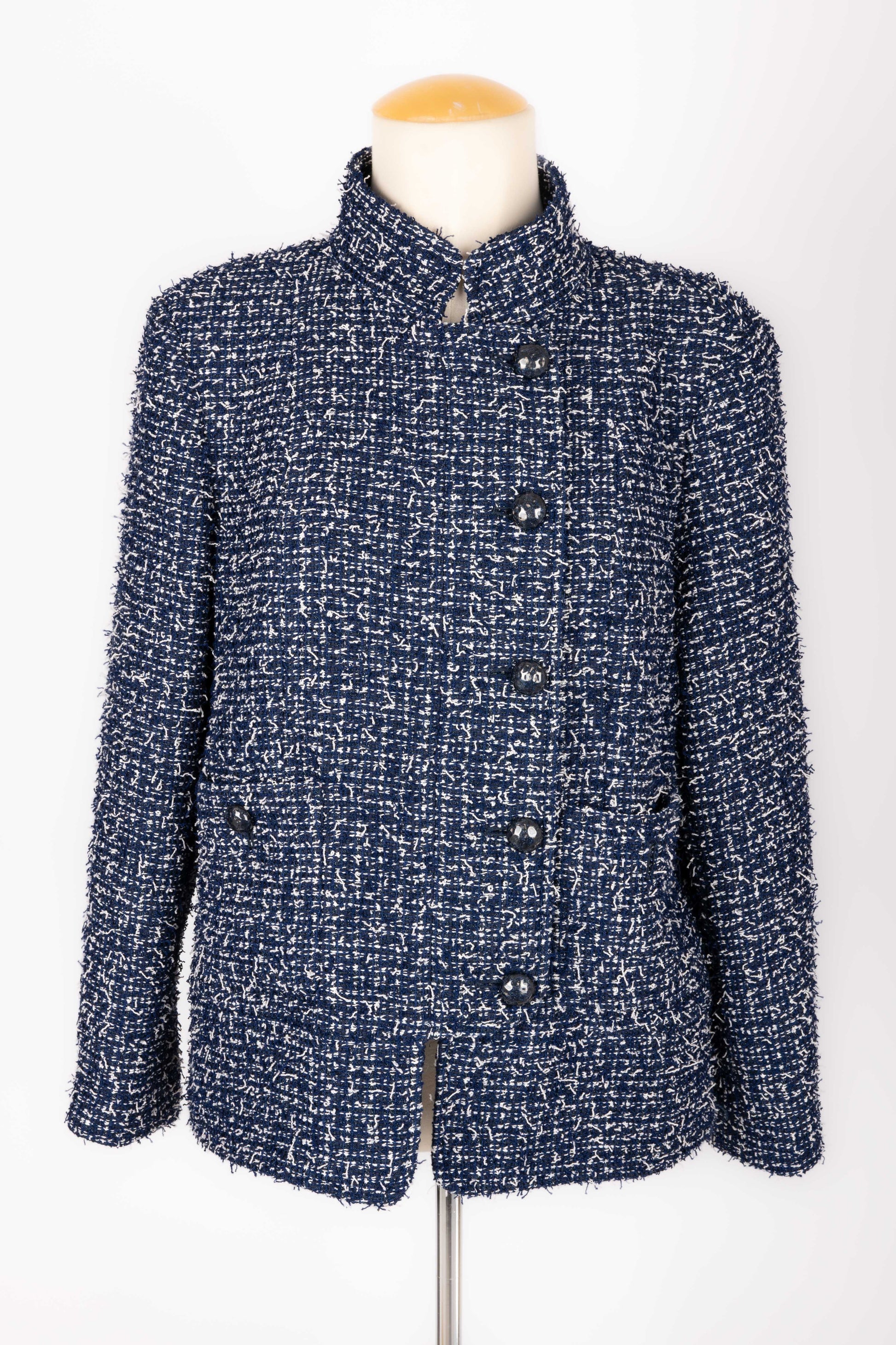 Veste bleue Chanel