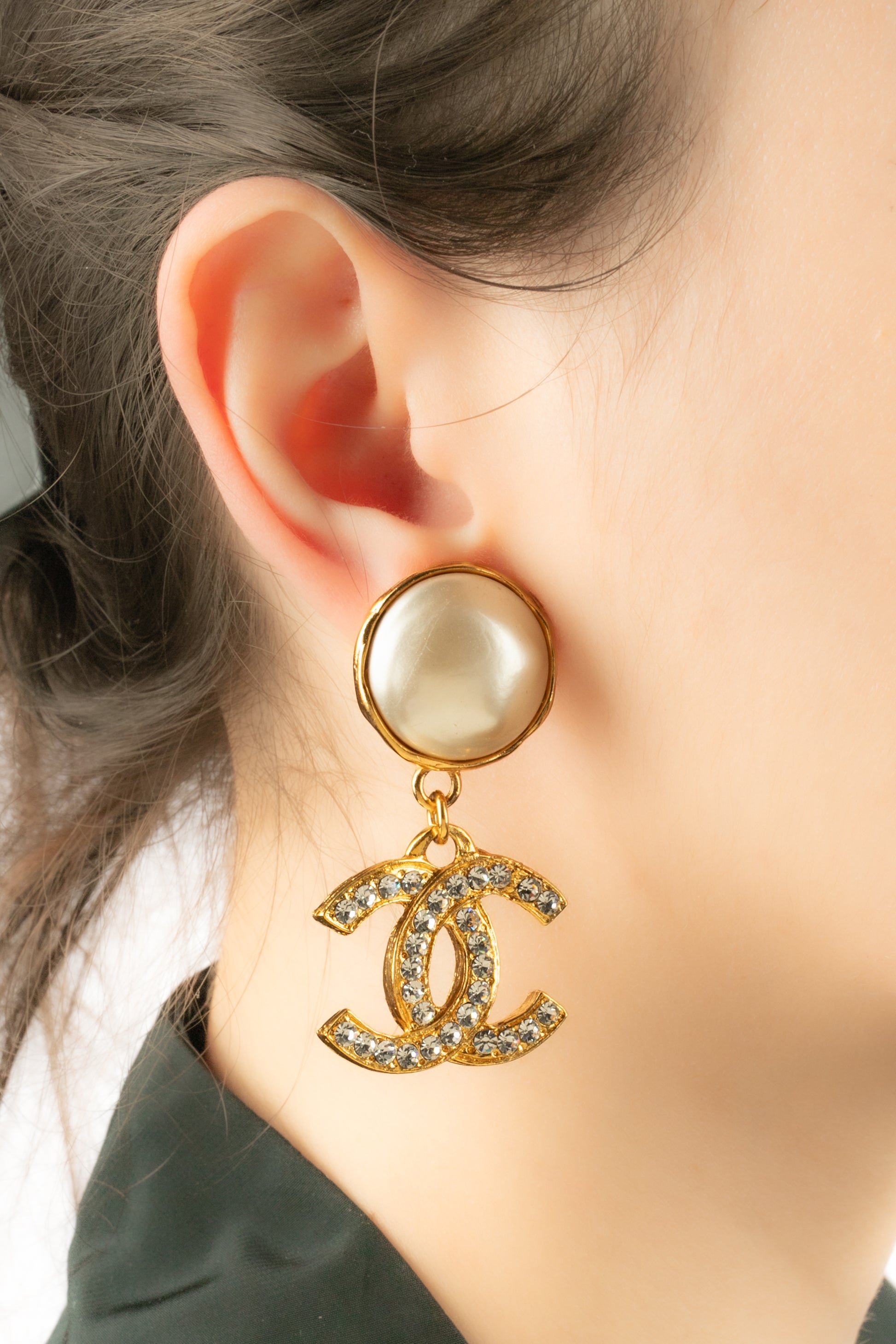 Boucles d'oreilles cc Chanel