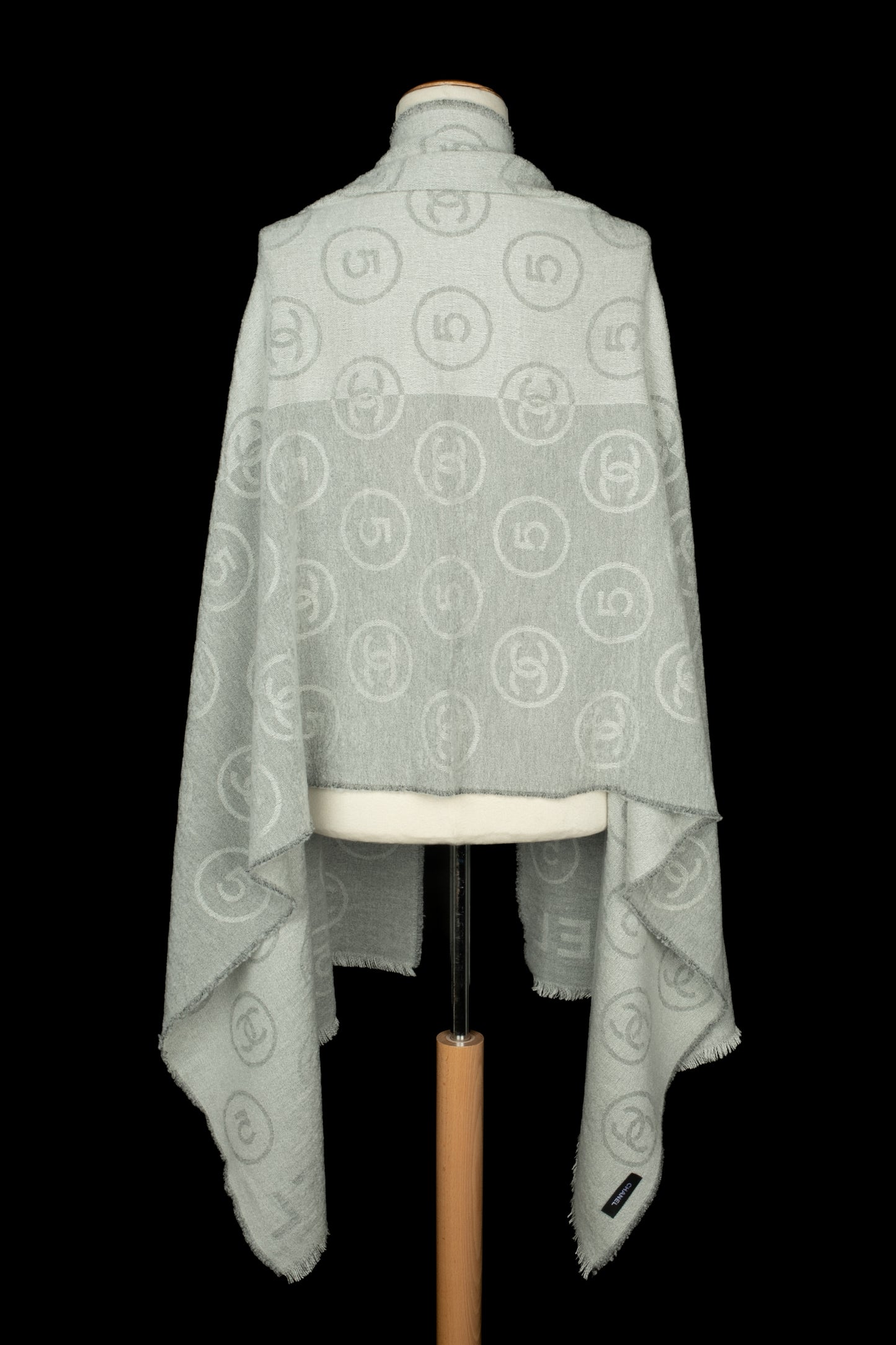 Écharpe en laine Chanel