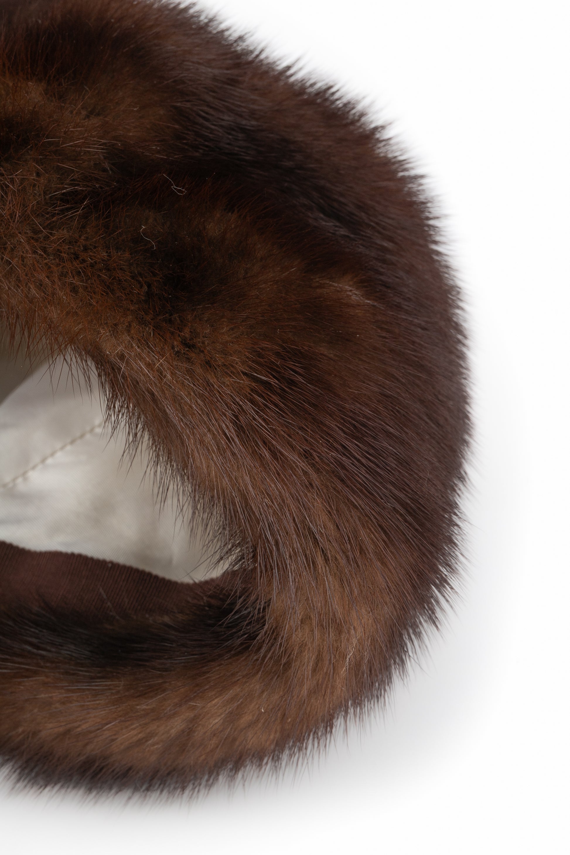 Chapeau toque en vison