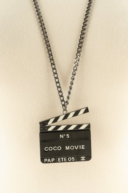 Collier "clap" Chanel 2005