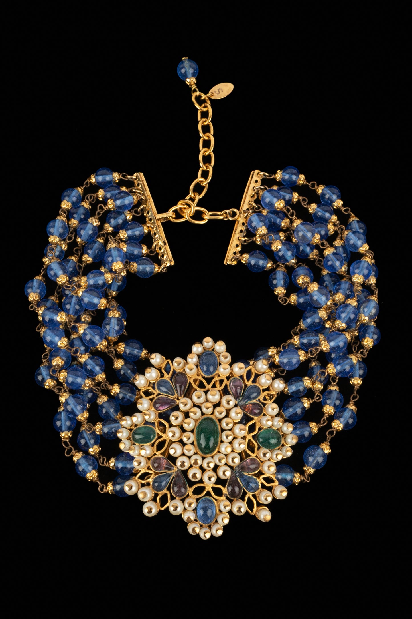 Collier court Chanel 1980's