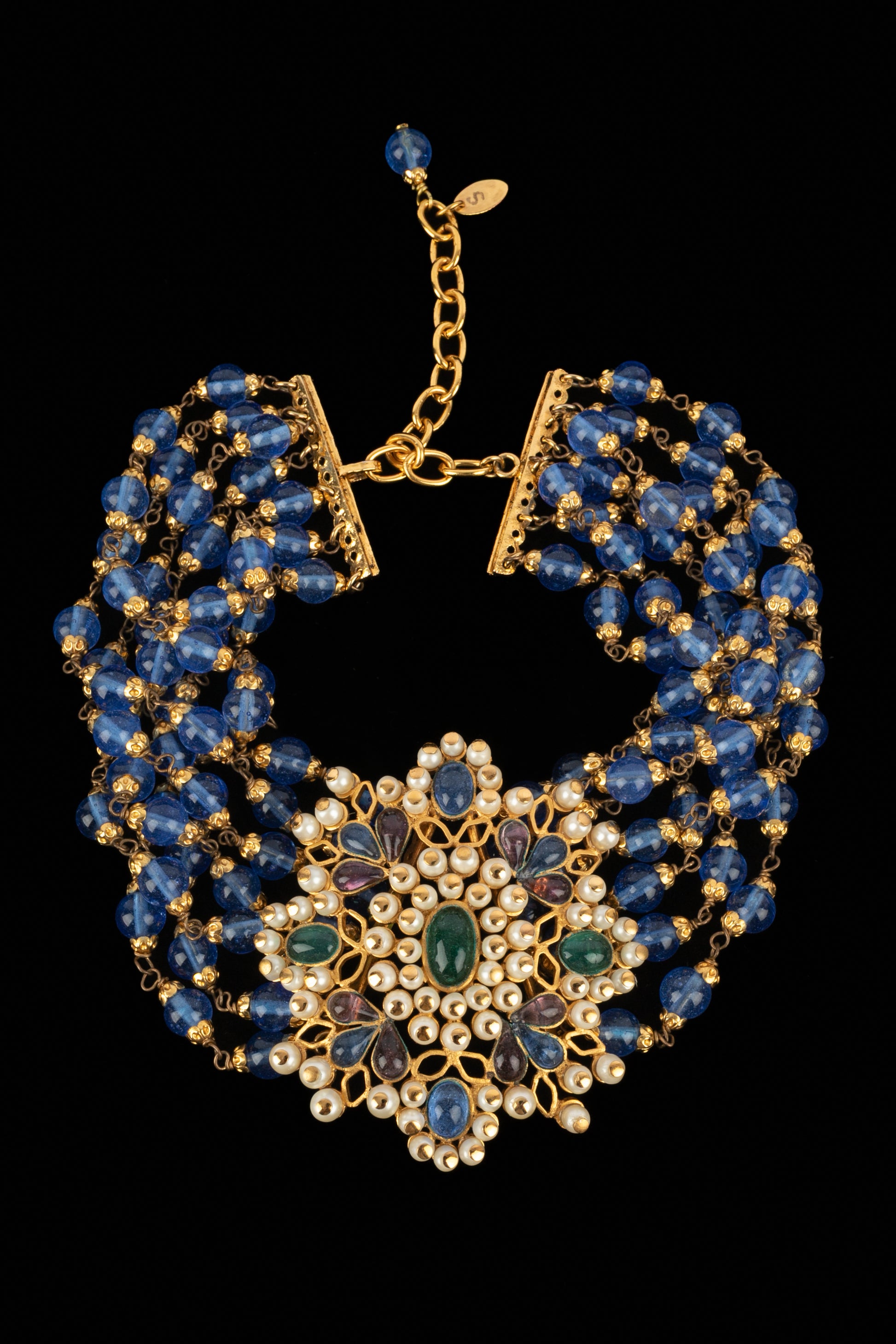 Collier court Chanel 1980's