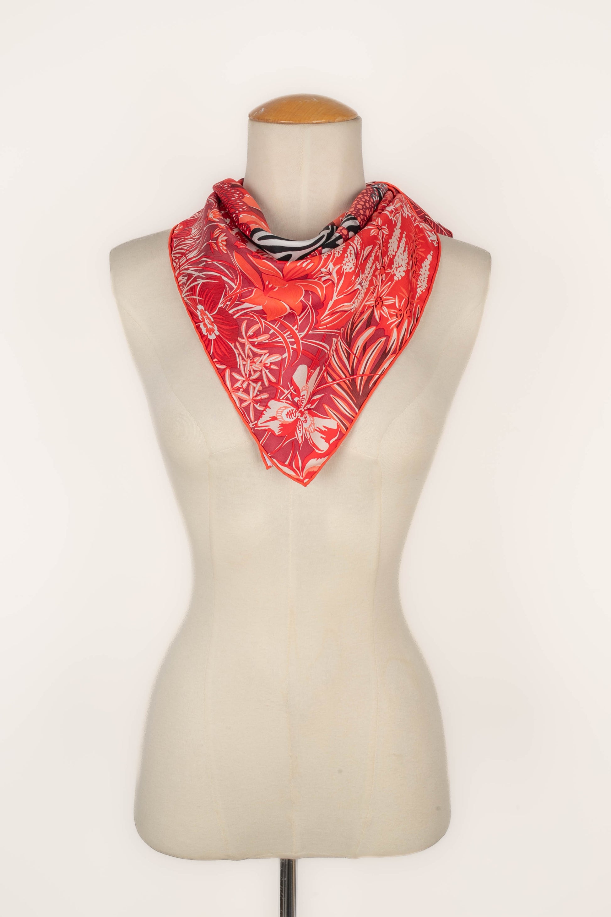 Foulard / Carré "Mountain zébra" Hermès