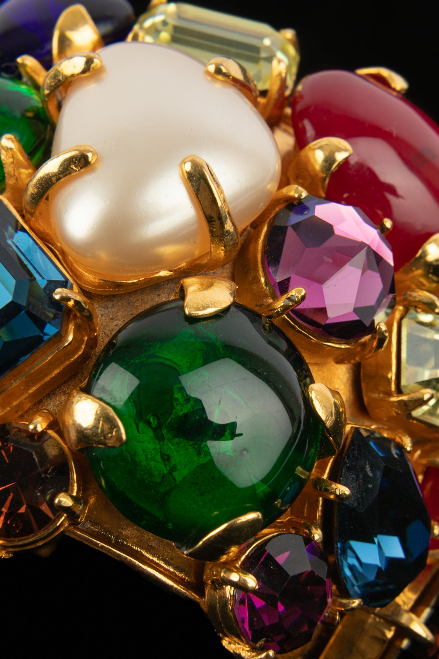 Bracelet manchette Chanel 1990's