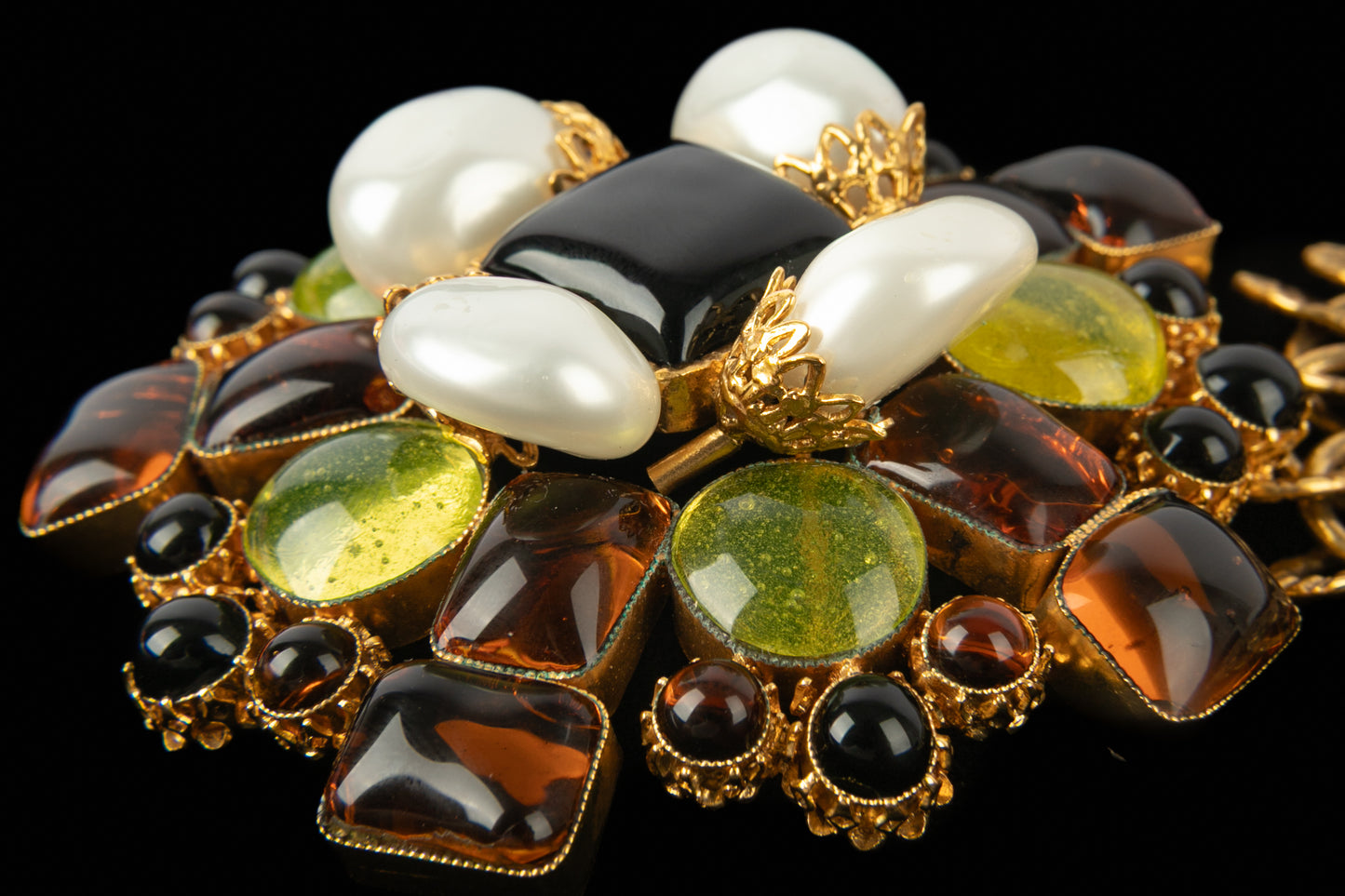 Collier pendentif Chanel 1990's