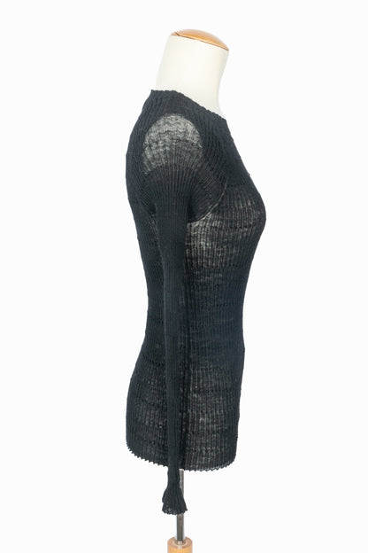 Pull noir Chanel Pre Fall 2016