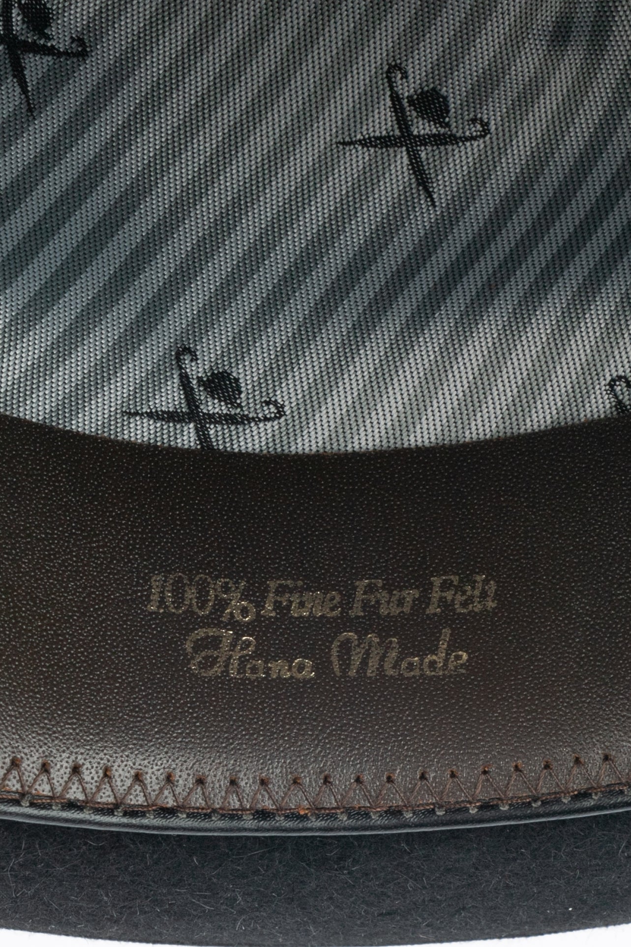 Chapeau "melon" en feutre