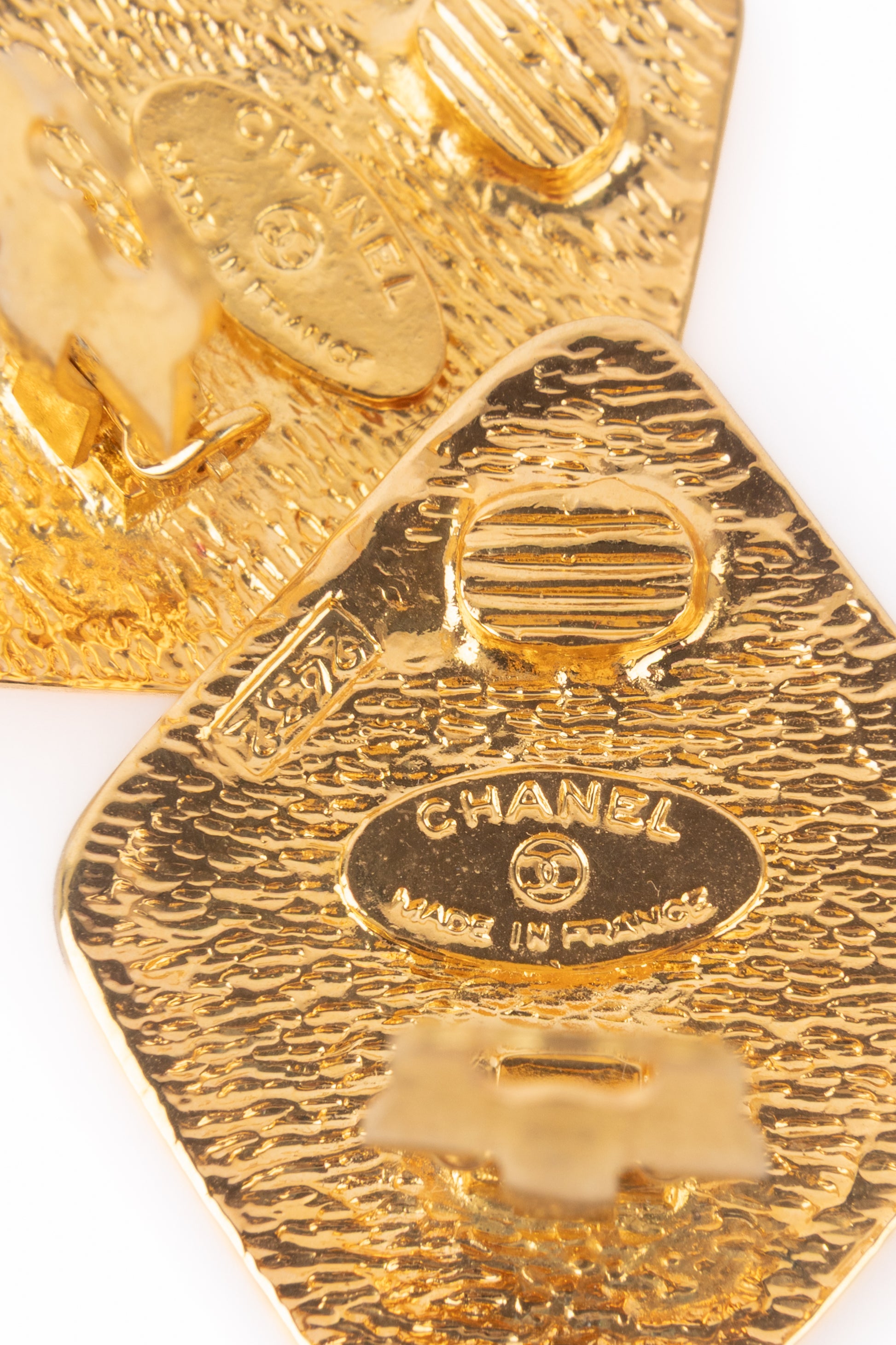 Boucles d'oreilles cc Chanel 1980's