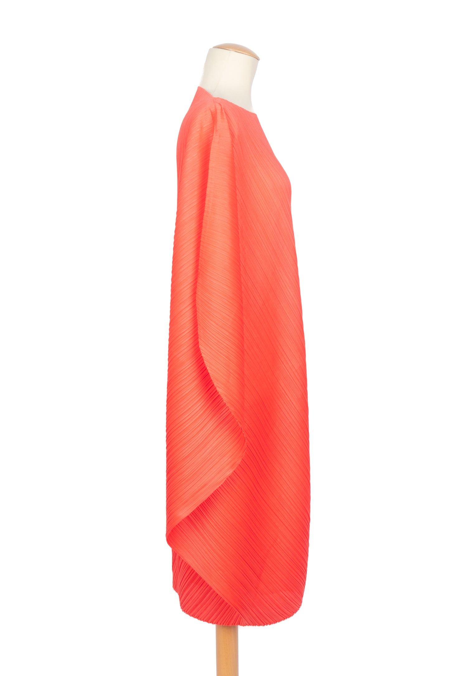 Robe orange Pleats Please Issey Myiake