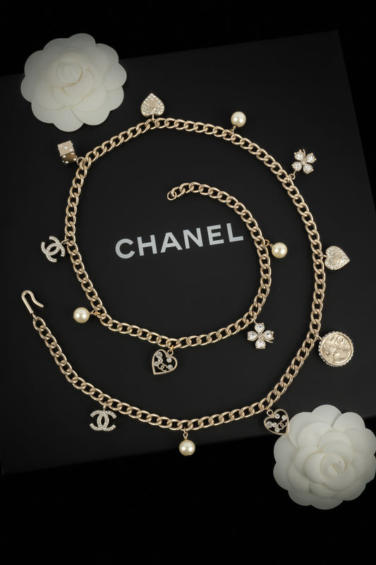 Collier charms Chanel 