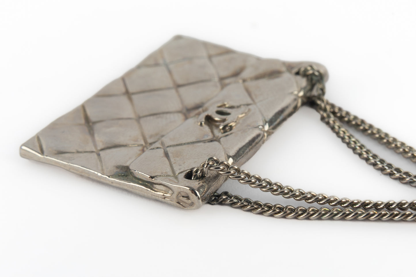 Broche "Sac à main" Chanel