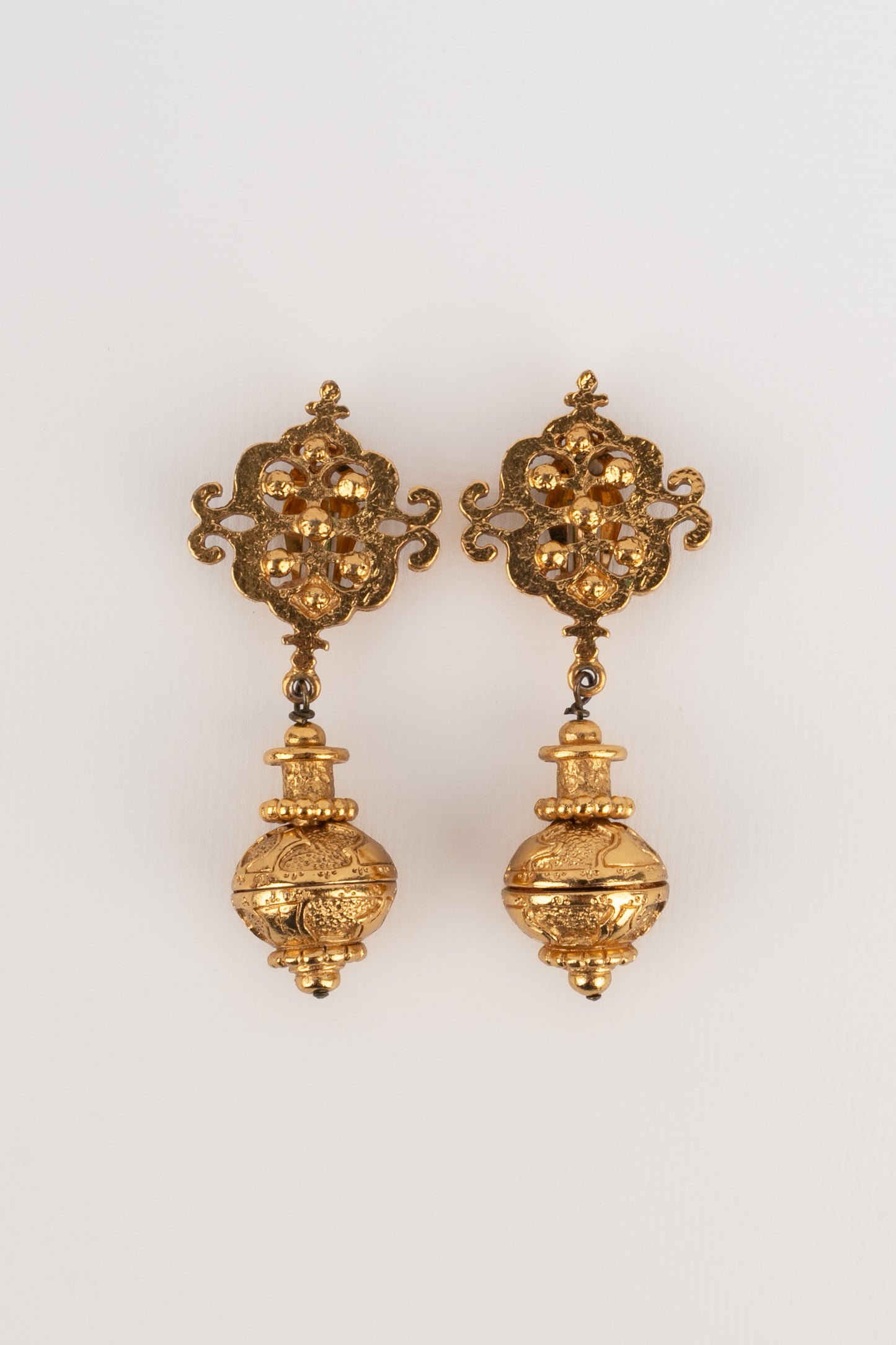 Boucles d'oreilles Yves Saint Laurent