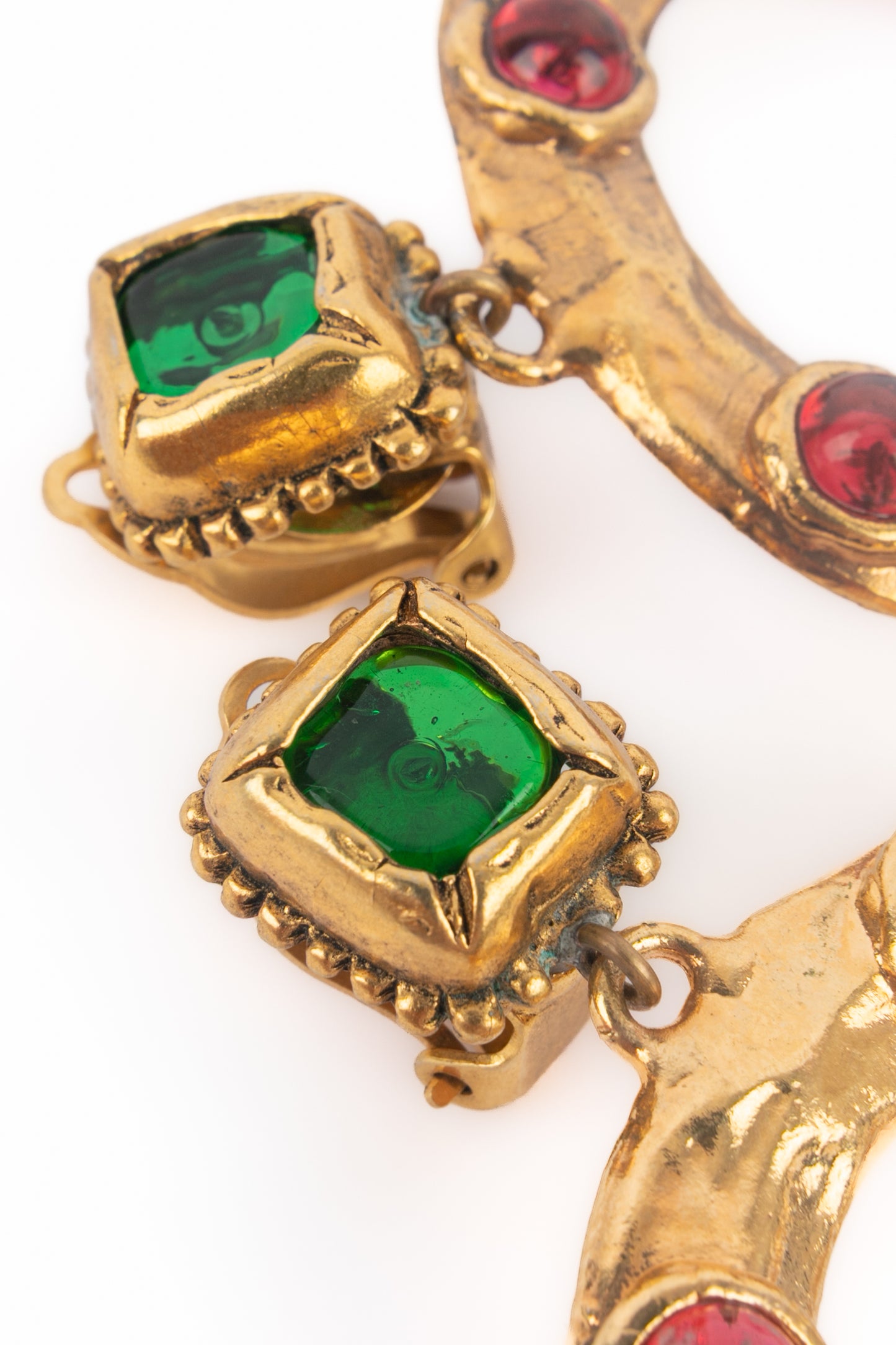 Boucles d'oreilles baroques Chanel 