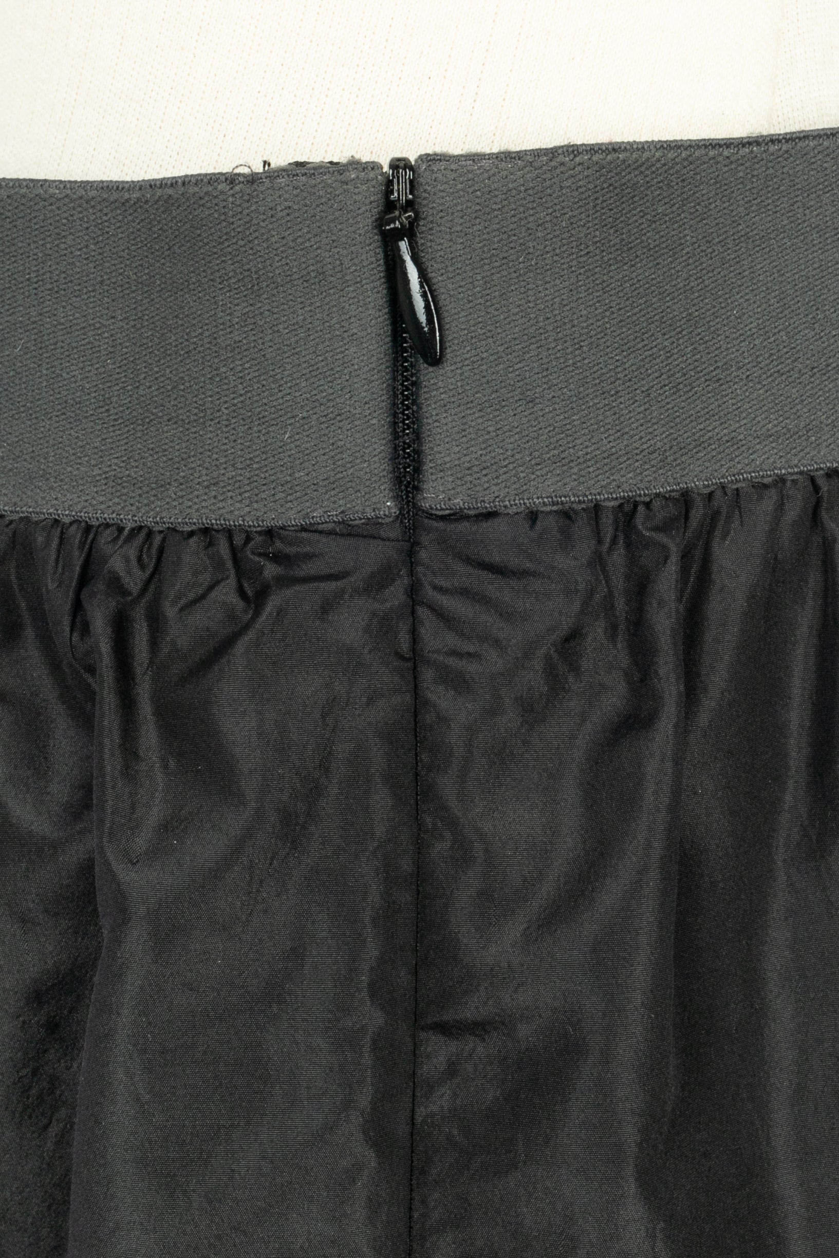 Jupe en soie Chanel Printemps 2006 