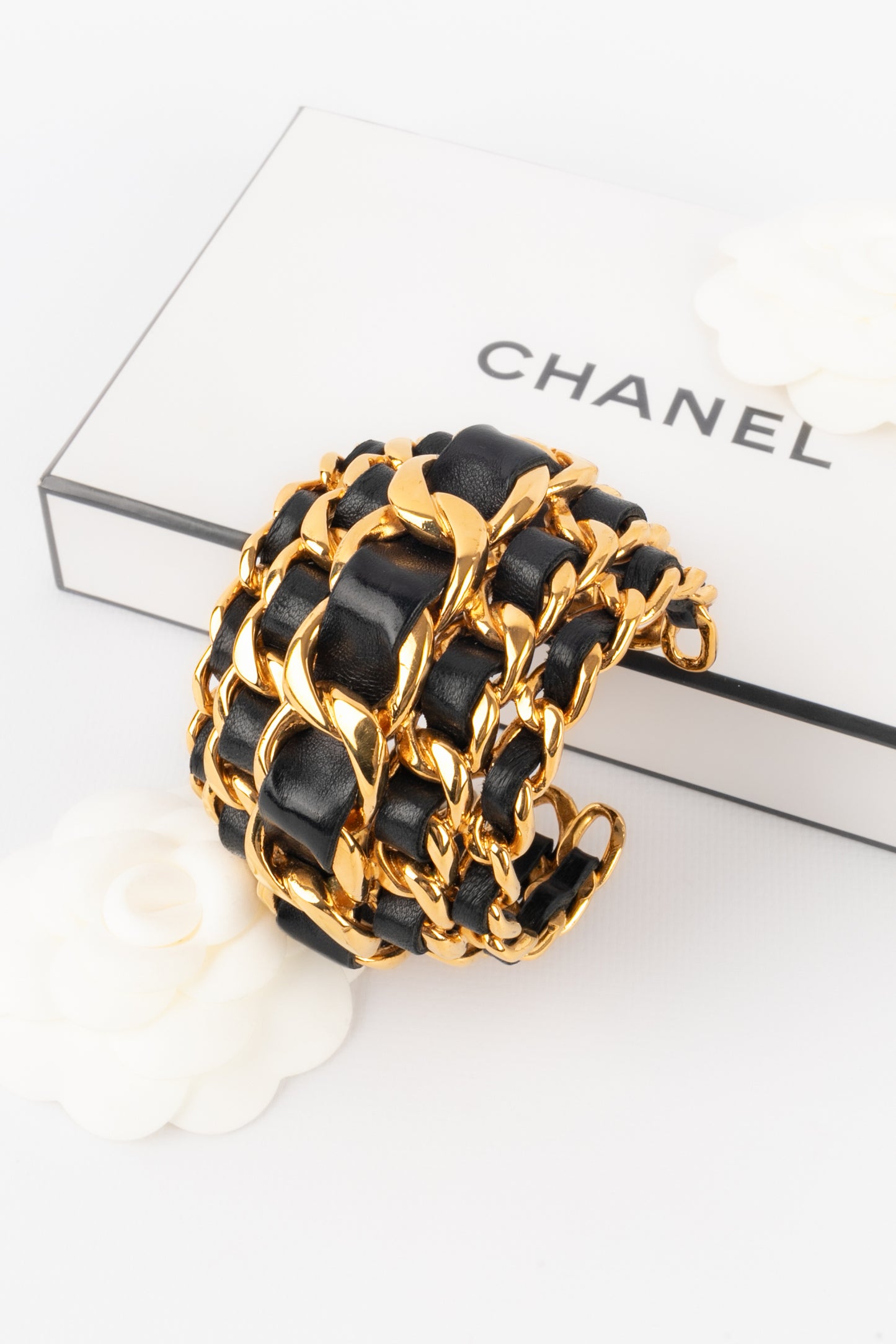 Bracelet manchette Chanel 1991