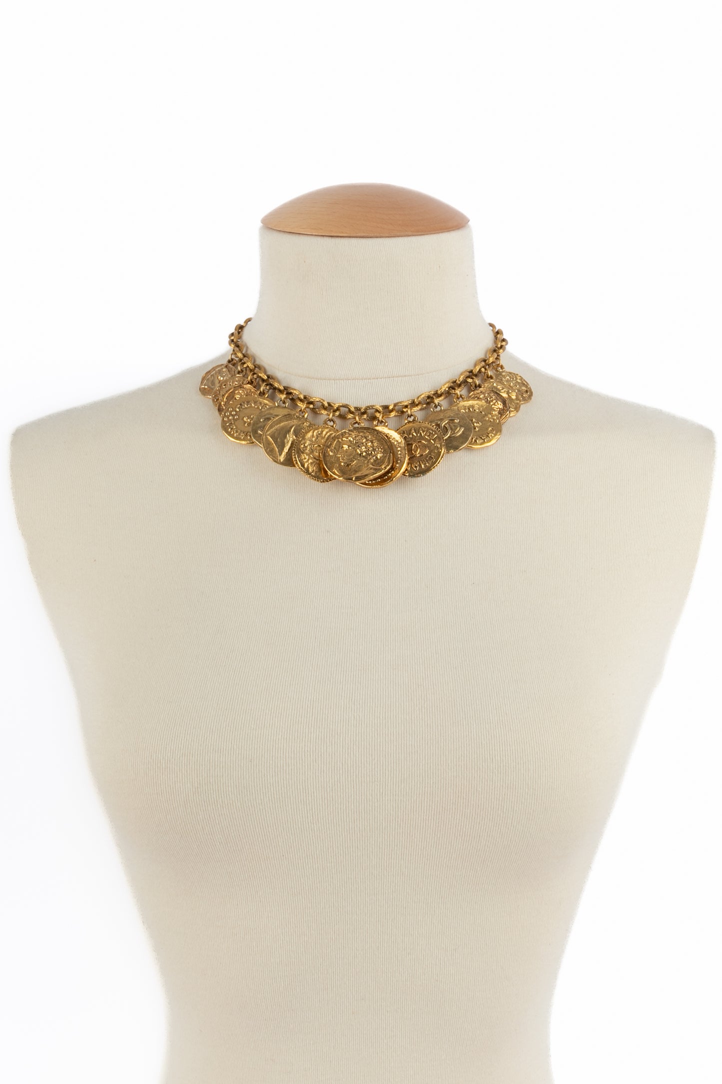 Collier doré Chanel 1985-1990