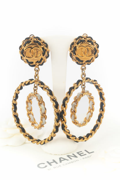 Boucles d'oreilles créoles Chanel 1993