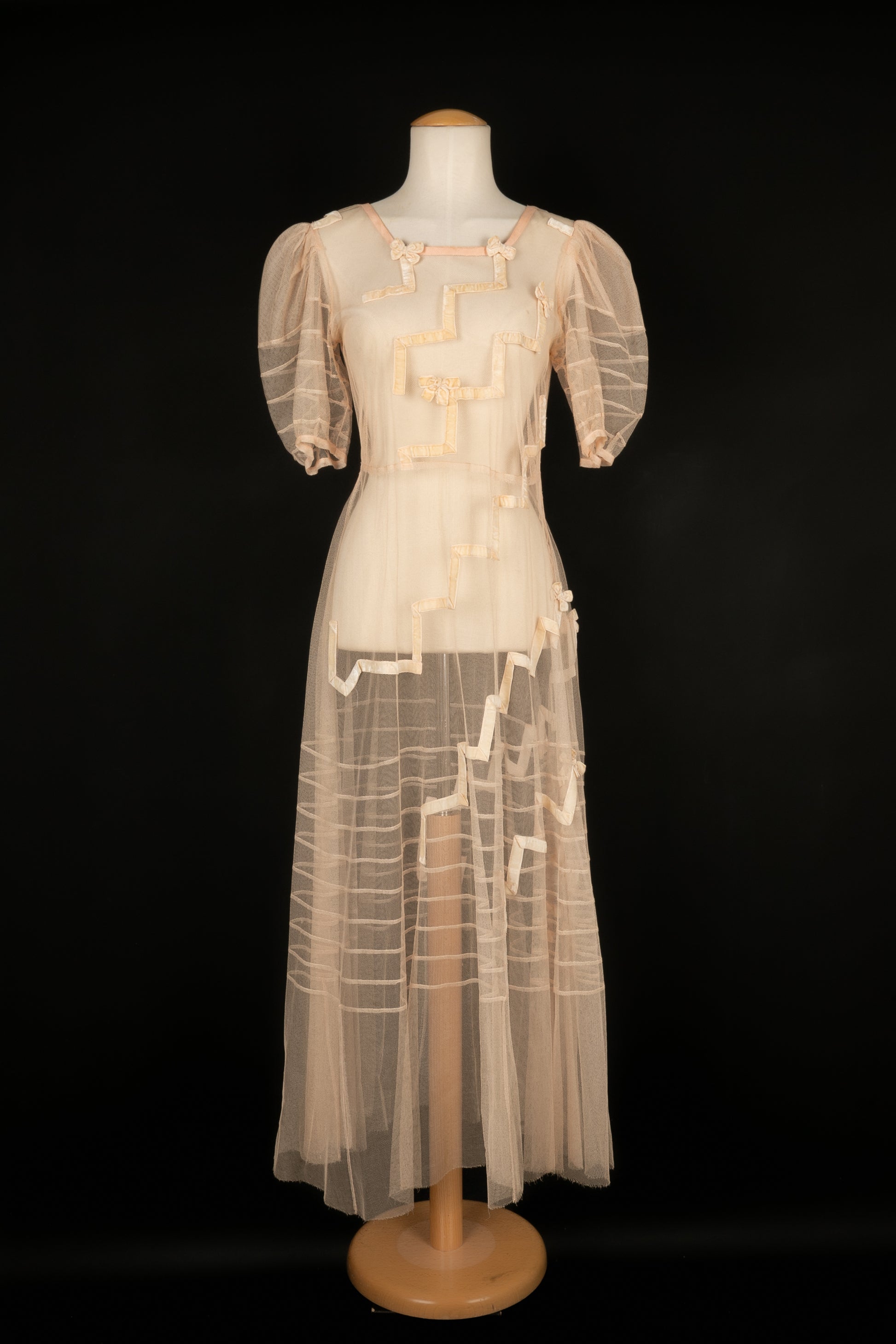 Vintage dress 1930s Les Merveilles De Babellou Vintage dress 1930s Les Merveilles De Babellou