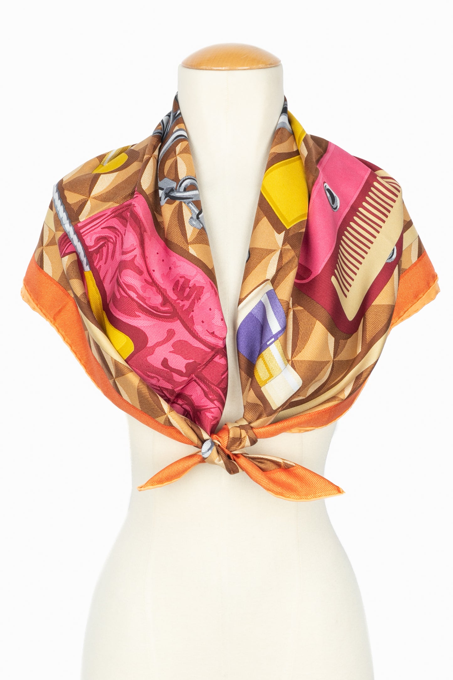 Foulard / carré "Beauté Composée" Hermès