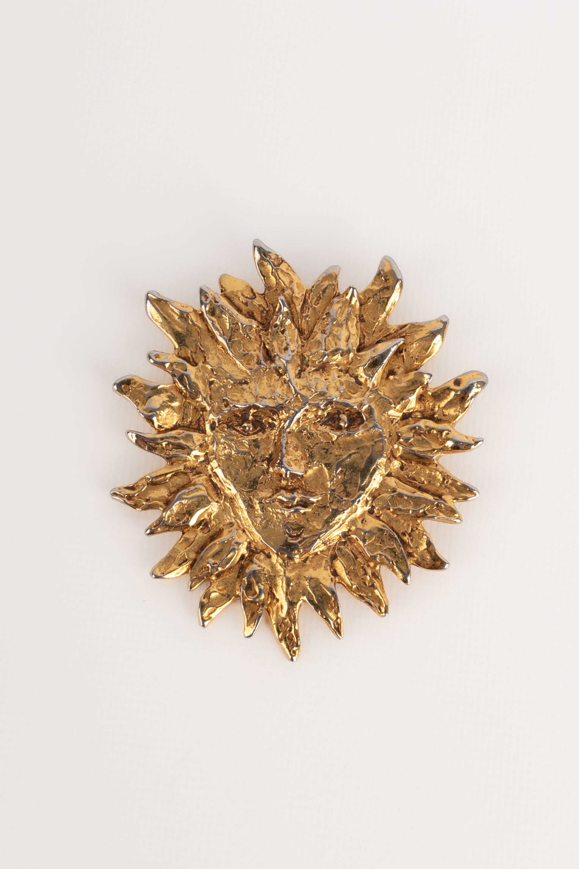 Broche "visage" Yves Saint Laurent