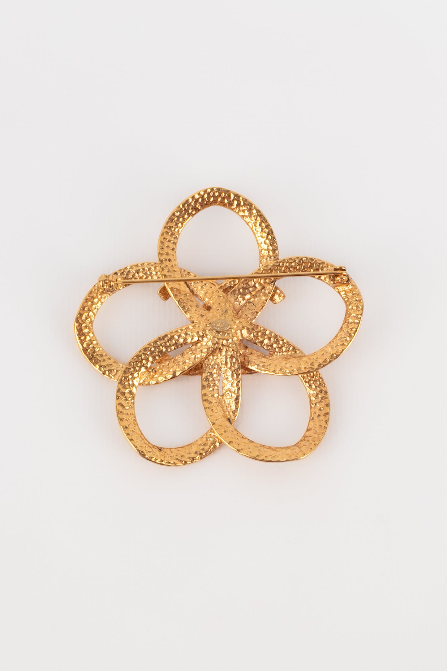 Broche fleur Chanel 1996