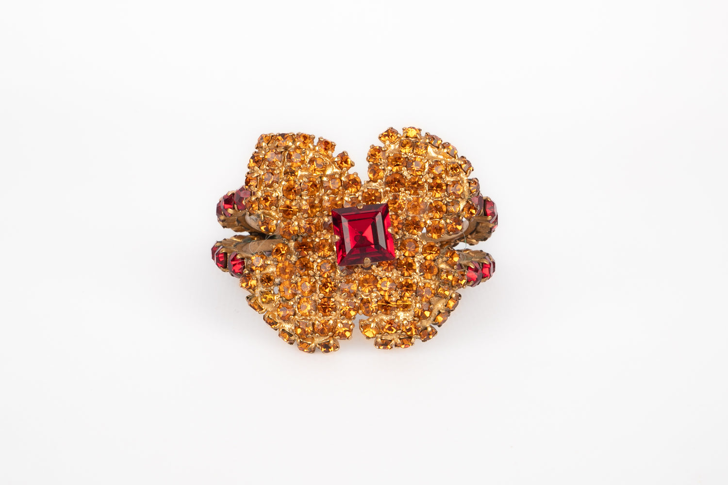 Bracelet fleur Yves Saint Laurent