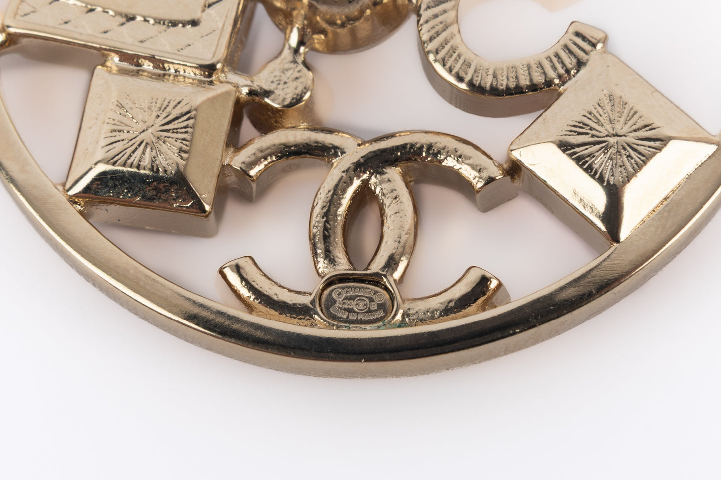 Boucles d'oreilles Chanel 2023