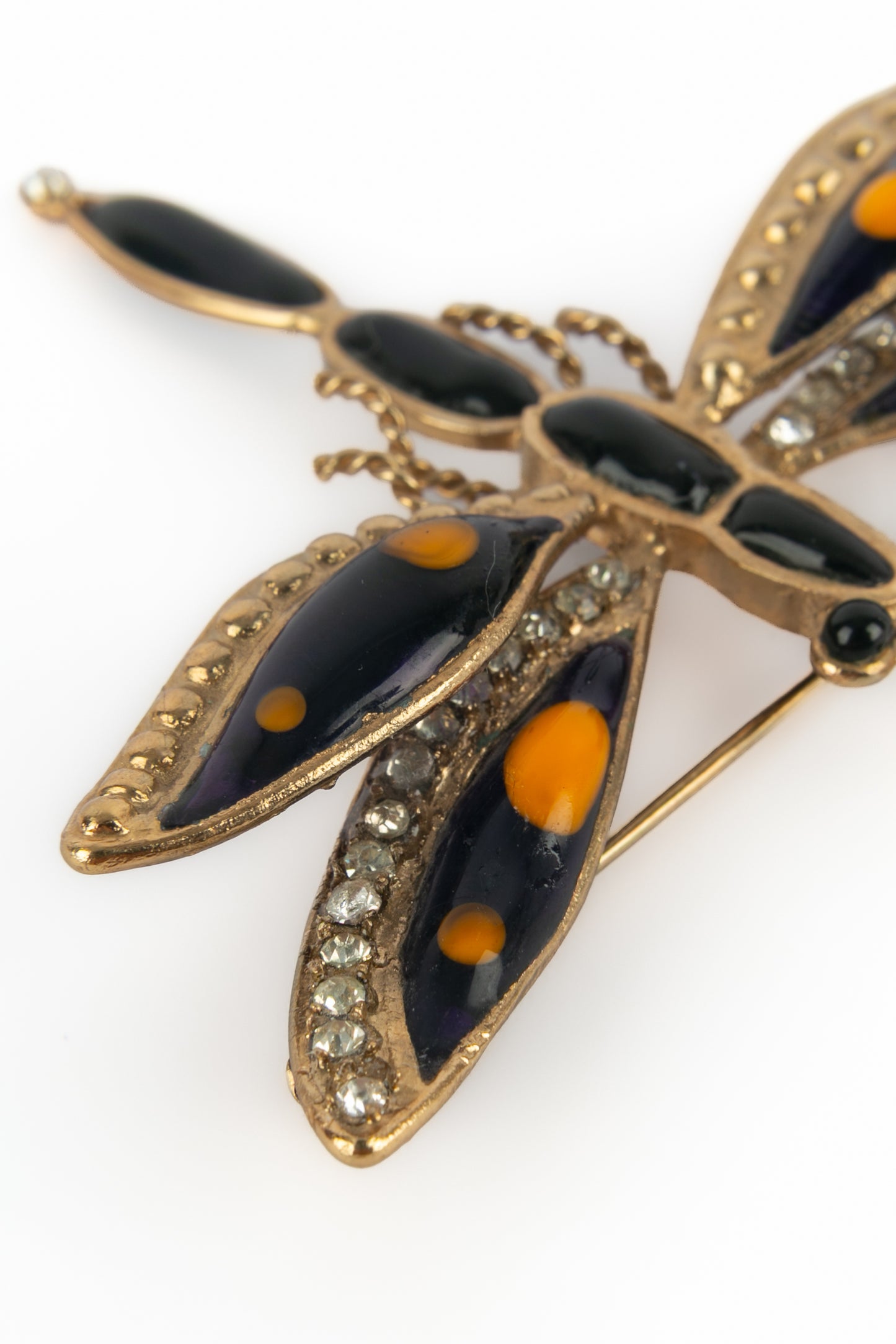 Broche libellule en pâte de verre